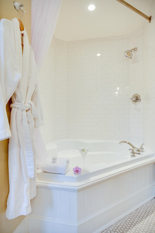 Fairholme Manor Bed and breakfast 5*