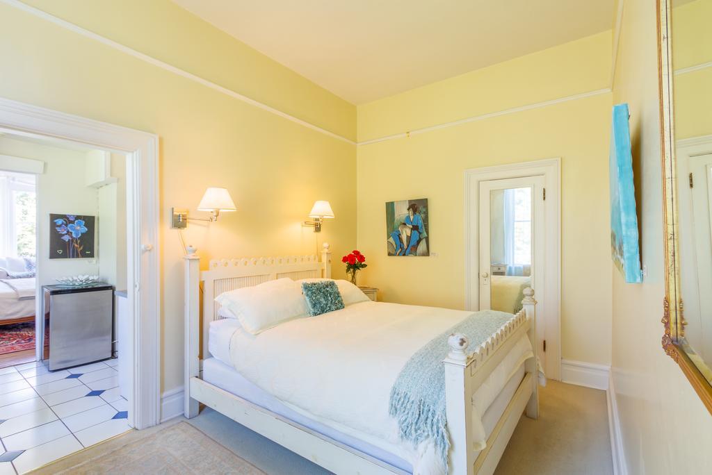 Fairholme Manor Bed and breakfast Victoria